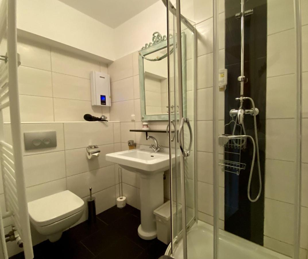 Hotelik Gdanska Oberhausen  Exteriér fotografie